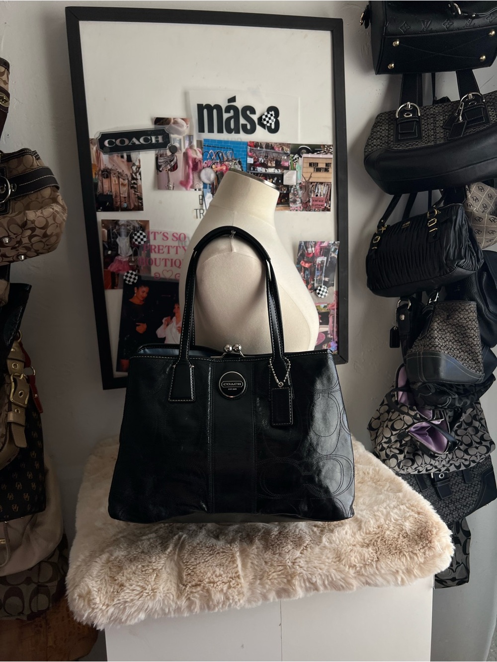Iconic Coach Kisslock Carryall Patent Leather Shoulder Bag Y2K